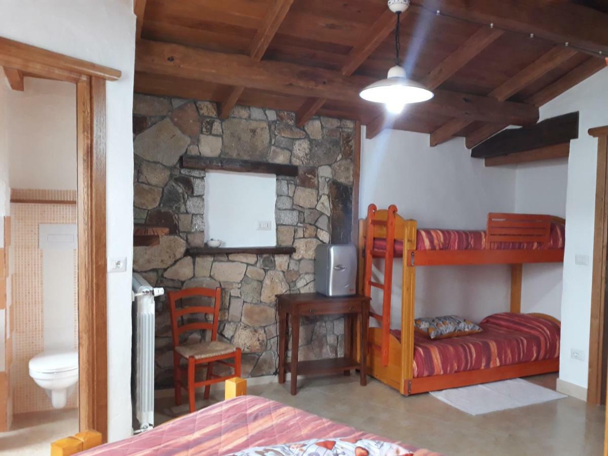 B&B Gennargentu Фонни Экстерьер фото